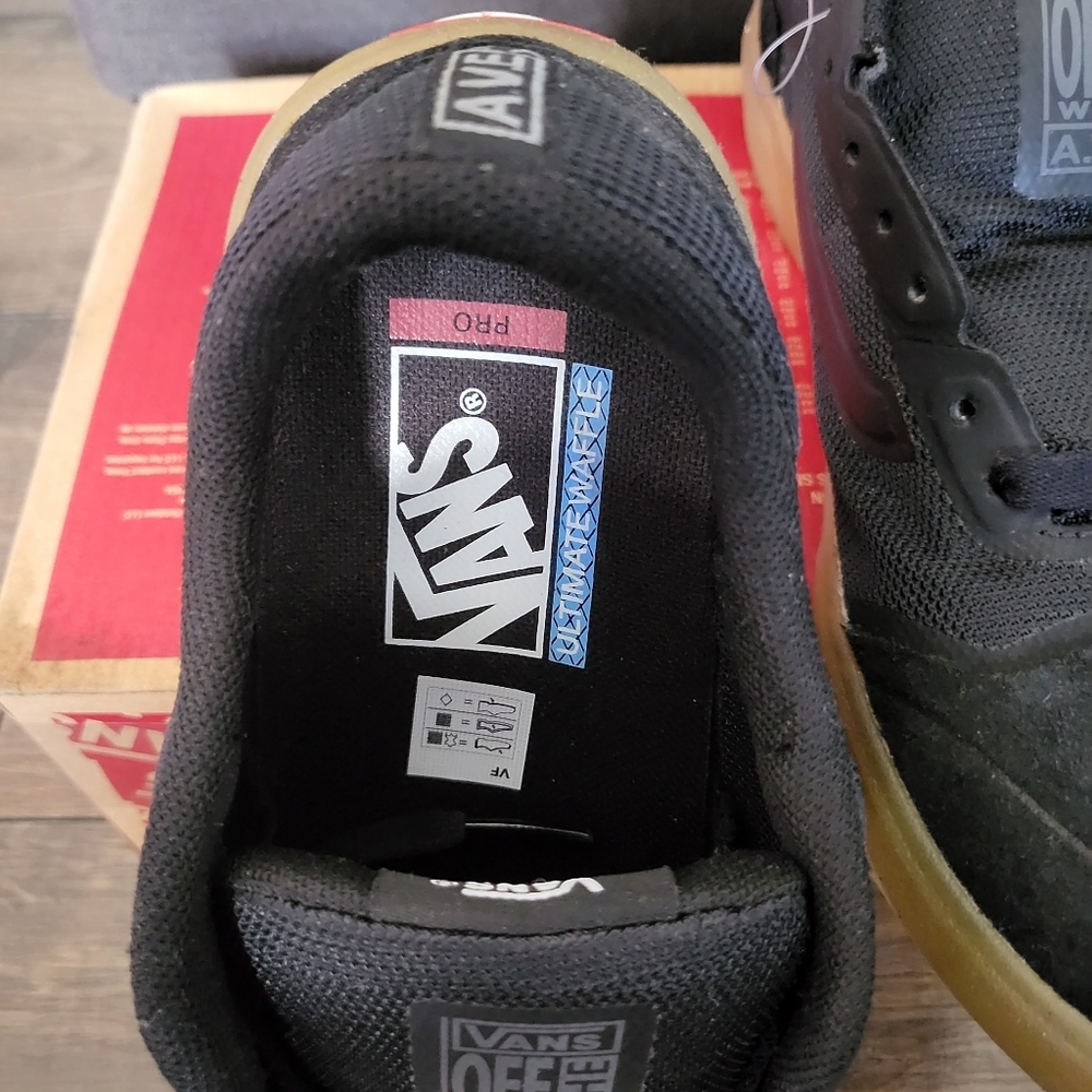 Vans Ave Pro Black Gum Bottom Men New Rare VN0A5HENB9M Skate Shoe NWT (2… - Picture 4 of 9